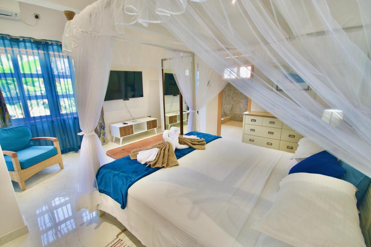 Sea Splash Self Catering And La Petite Maison Grand Anse  Eksteriør billede