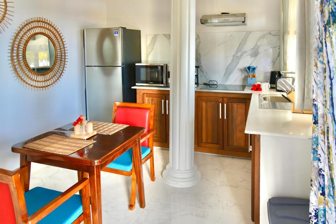 Sea Splash Self Catering And La Petite Maison Grand Anse  Eksteriør billede