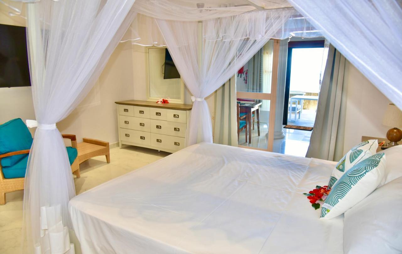 Sea Splash Self Catering And La Petite Maison Grand Anse  Eksteriør billede