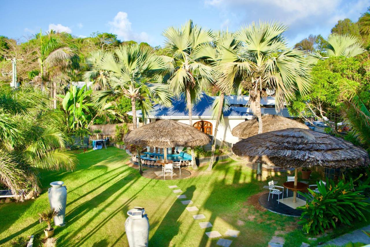 Sea Splash Self Catering And La Petite Maison Grand Anse  Eksteriør billede