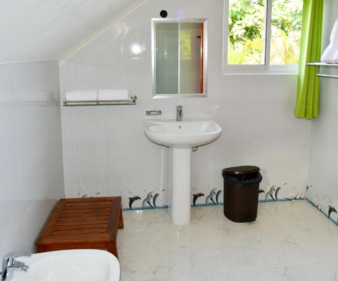 Sea Splash Self Catering And La Petite Maison Grand Anse  Eksteriør billede