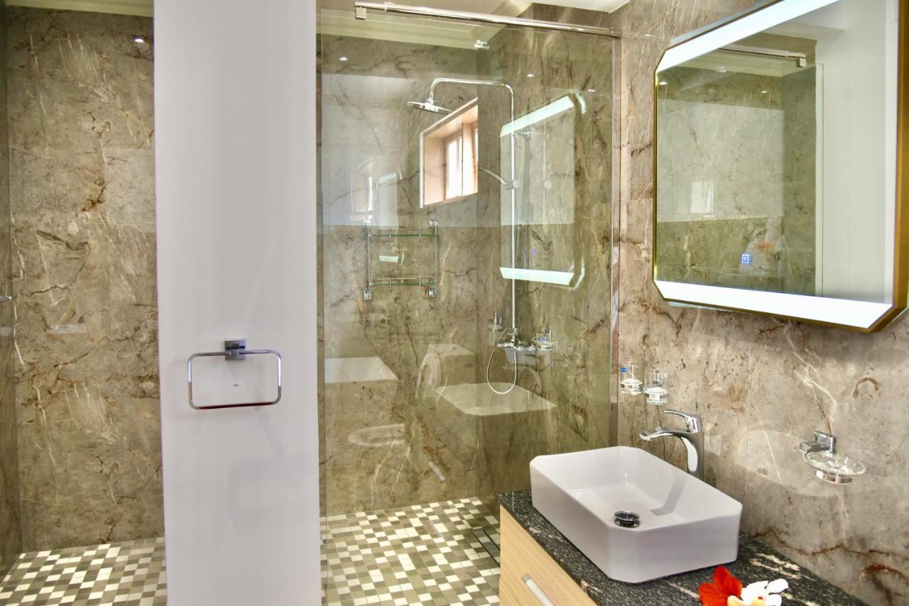 Sea Splash Self Catering And La Petite Maison Grand Anse  Eksteriør billede